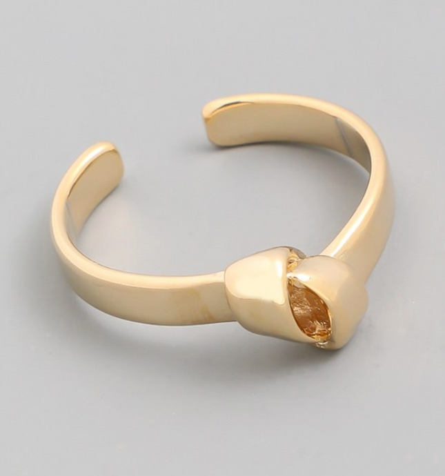 Knot Ring